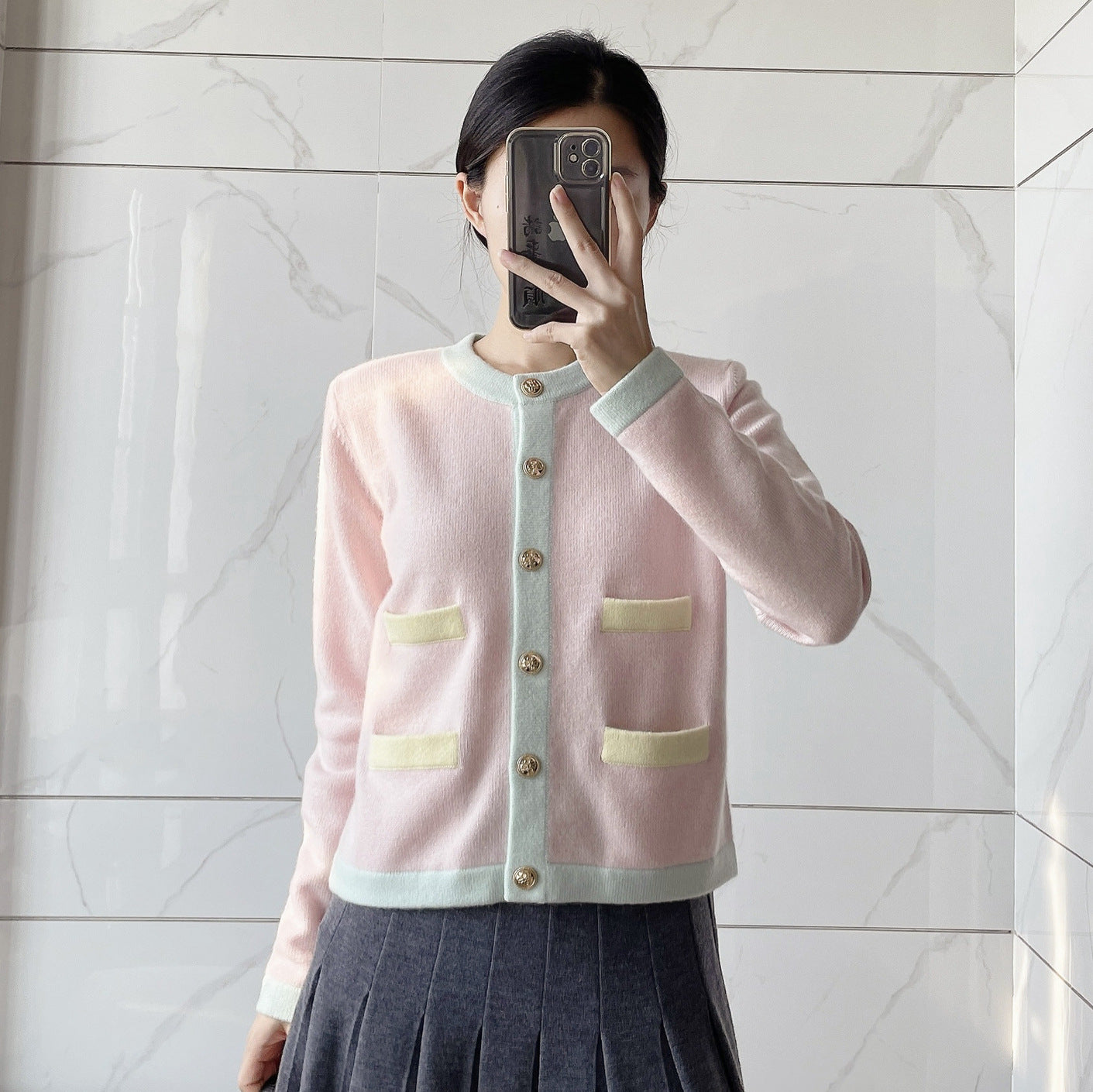 Chic Wool Knit Cardigan with Metal Button Detail, Color-blocked Baby Pink Short Coat for Women Pocket Top